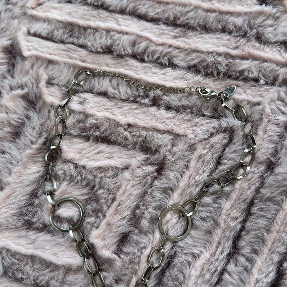 🛍️5 for $20🛍️ Necklace - Picture 3 of 5